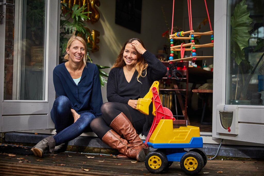 Sanne en Lotte van MomInc